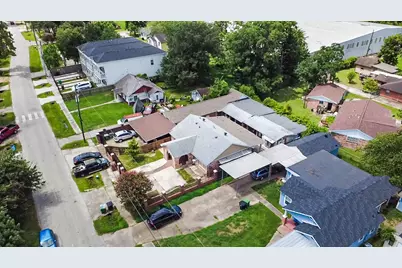 7613 Appleton Street, Houston, TX 77022 - Photo 22