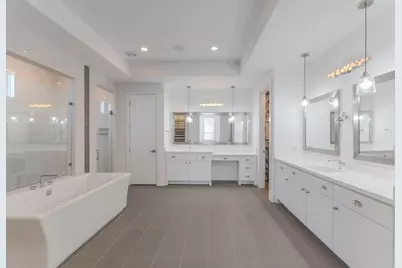 7 Blairs Way, Tomball, TX 77375 - Photo 22