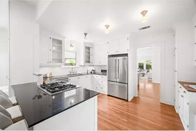 768 E 16th Street, Houston, TX 77008 - Photo 18