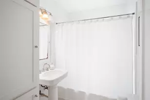 768 E 16th St, Houston, TX 77008 - Photo 30