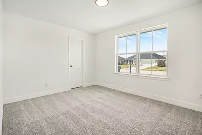 16 Keystone Court, Angleton, TX 77515 - Photo 18