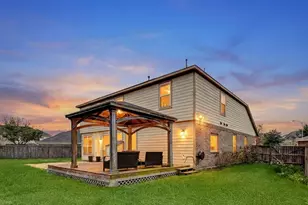 7638 Alum Ln, Baytown, TX 77521 - Photo 2