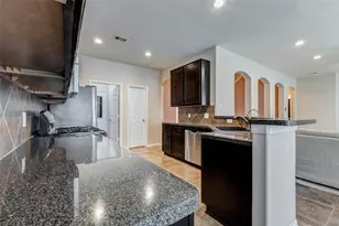 7638 Alum Ln, Baytown, TX 77521 - Photo 14