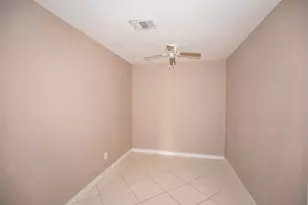 2826 Virginia Colony Dr, Webster, TX 77598 - Photo 20