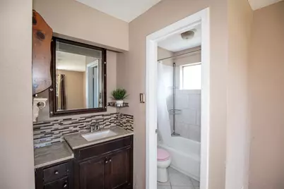 2826 Virginia Colony Drive, Webster, TX 77598 - Photo 16