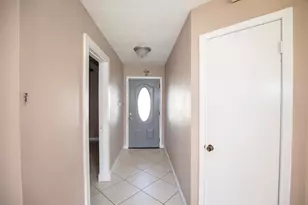 2826 Virginia Colony Dr, Webster, TX 77598 - Photo 4