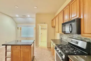 8514 Spotslyvania Ln, Houston, TX 77083 - Photo 8