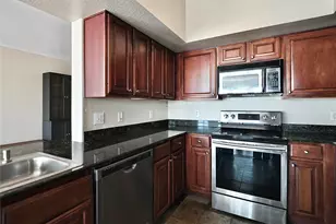7575 Kirby Dr, Houston, TX 77030 - Photo 16