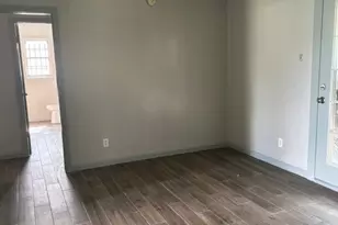 4315 Jorns St, Houston, TX 77045 - Photo 4