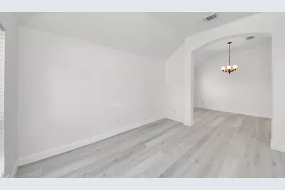 10850 White Oak Point Court, Cypress, TX 77429 - Photo 10