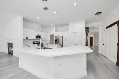 10850 White Oak Point Court, Cypress, TX 77429 - Photo 32
