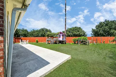 10850 White Oak Point Court, Cypress, TX 77429 - Photo 48
