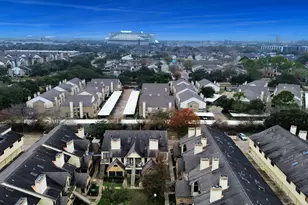 2425 Holly Hall St, Houston, TX 77054 - Photo 20