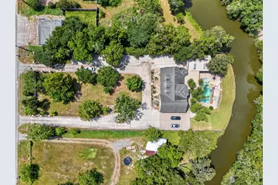 8618 Highway 6, Hitchcock, TX 77563 - Photo 46