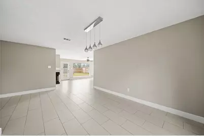 7010 Pembrough Lane, Katy, TX 77494 - Photo 16