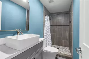 9306 Bertwood St, Houston, TX 77016 - Photo 18