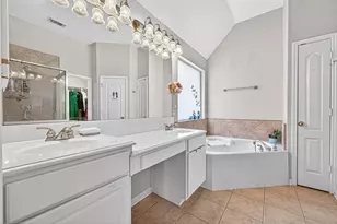 3655 Royal Royce Dr, Houston, TX 77042 - Photo 22