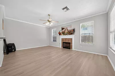 3655 Royal Royce Drive, Houston, TX 77042 - Photo 8