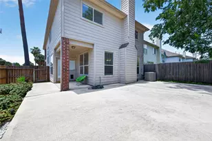 3655 Royal Royce Dr, Houston, TX 77042 - Photo 40