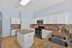 4535 Backenberry Dr, Friendswood, TX 77546 - Photo 10