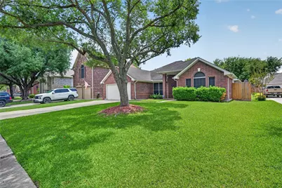 4535 Backenberry Drive, Friendswood, TX 77546 - Photo 2