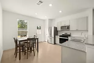 16956 Juniper Blossom Bnd, Conroe, TX 77302 - Photo 4