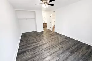 8034 Antoine Dr, Houston, TX 77088 - Photo 10