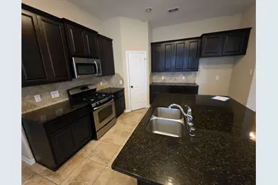 2807 Nickel Canyon Drive, Rosharon, TX 77583 - Photo 4