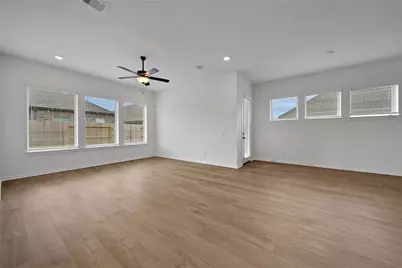 42813 Terraza Boulevard, Magnolia, TX 77354 - Photo 8