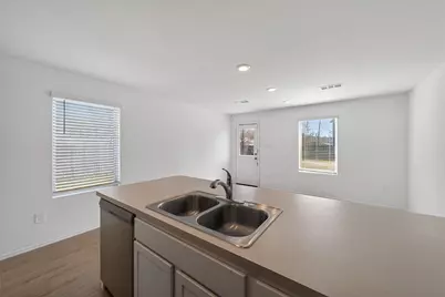 42 County Road 5201, Cleveland, TX 77327 - Photo 6