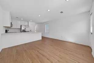 42 County Rd 5201, Cleveland, TX 77327 - Photo 12