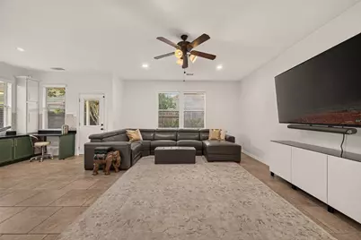 946 Maresca Lane, League City, TX 77573 - Photo 14