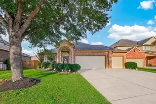 946 Maresca Ln, League City, TX 77573 - Photo 2