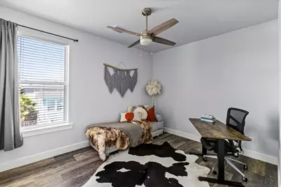 4102 Grayson Drive, Galveston, TX 77554 - Photo 16