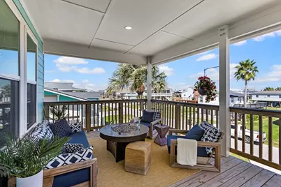 4102 Grayson Drive, Galveston, TX 77554 - Photo 4