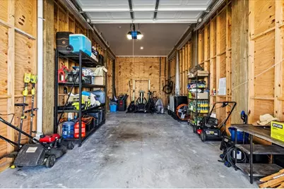 4102 Grayson Drive, Galveston, TX 77554 - Photo 20