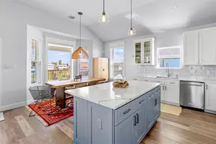 4102 Grayson Dr, Galveston, TX 77554 - Photo 1