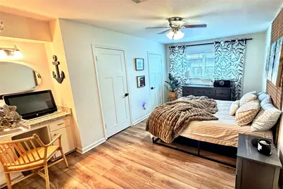 12407 Whittington Drive, Houston, TX 77077 - Photo 14