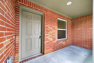 24130 Spring Mill Ln, Spring, TX 77373 - Photo 6