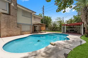 9827 Gold Cup Way, Houston, TX 77065 - Photo 38