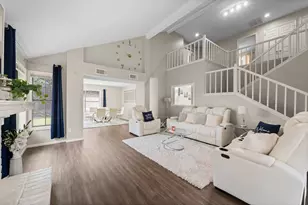 9827 Gold Cup Way, Houston, TX 77065 - Photo 4