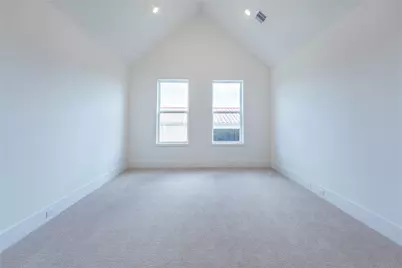 5616 Bertellis Lane, Houston, TX 77091 - Photo 12