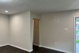 1910 Little St, La Marque, TX 77568 - Photo 6