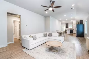 17568 Rosewood Manor Ln, New Caney, TX 77357 - Photo 8