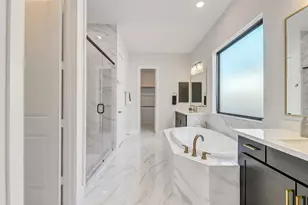 11118 Sandy Pinewoods Trl, Cypress, TX 77433 - Photo 22