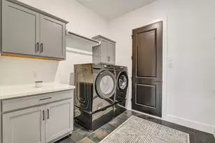 11118 Sandy Pinewoods Trl, Cypress, TX 77433 - Photo 32