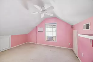 3111 Quenby, West University Place, TX 77005 - Photo 16