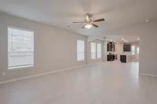 730 Marion Dr, Dayton, TX 77535 - Photo 4
