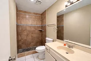 11314 Gracechurch Dr, Houston, TX 77066 - Photo 6