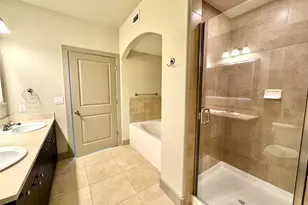 1340 W Gray St, Houston, TX 77019 - Photo 8